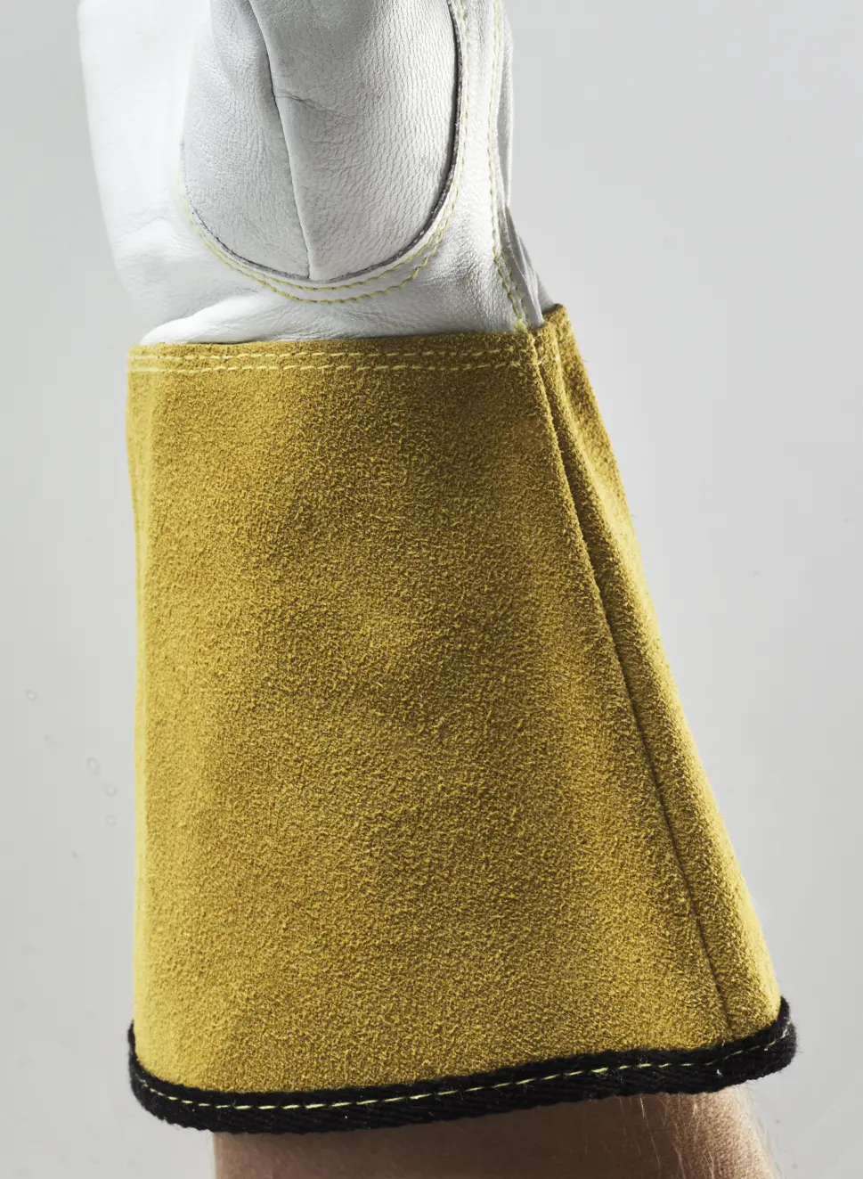 Schweißhandschuh Tegera 126A Gr. 11 XXL,  Lederhandschuh mit Kevlar-Nähten und langer Stulpe